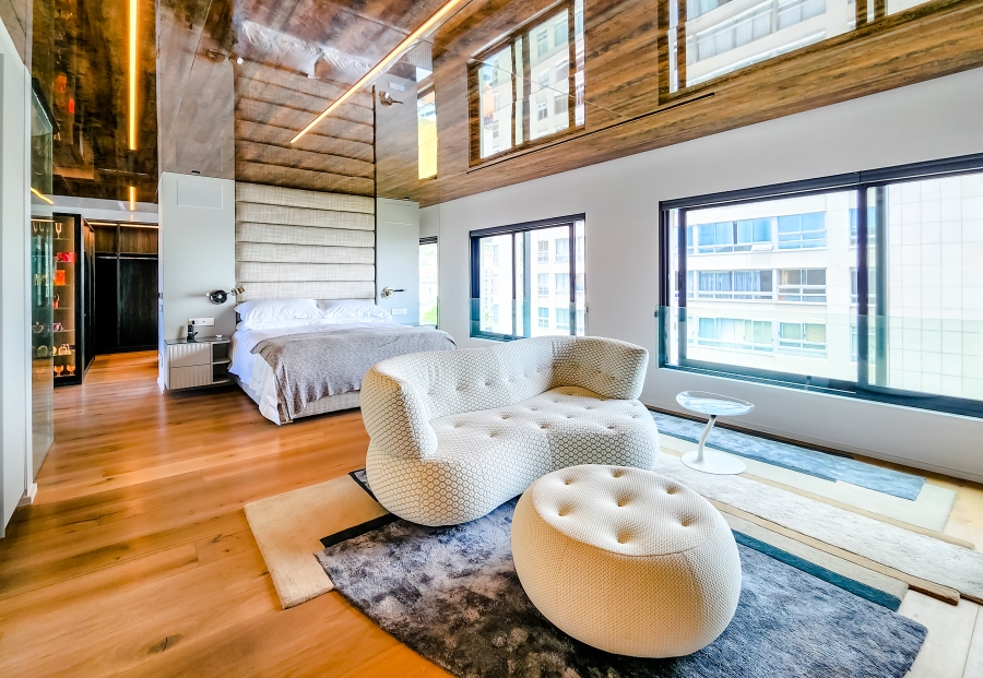 5 Bedroom Property for Sale in Sea Point Western Cape